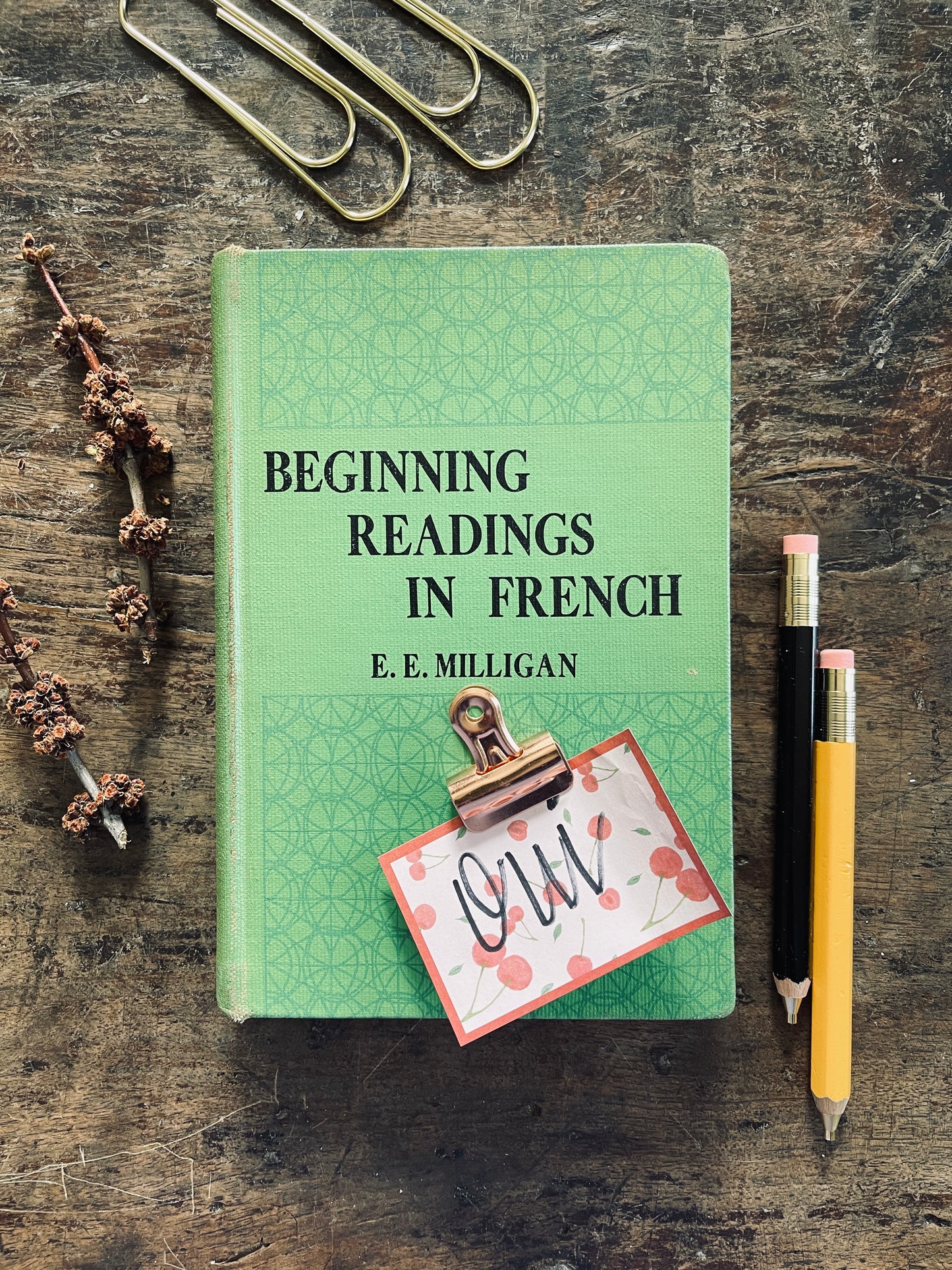 1962 Beginning Readings in French Vintage Library Book