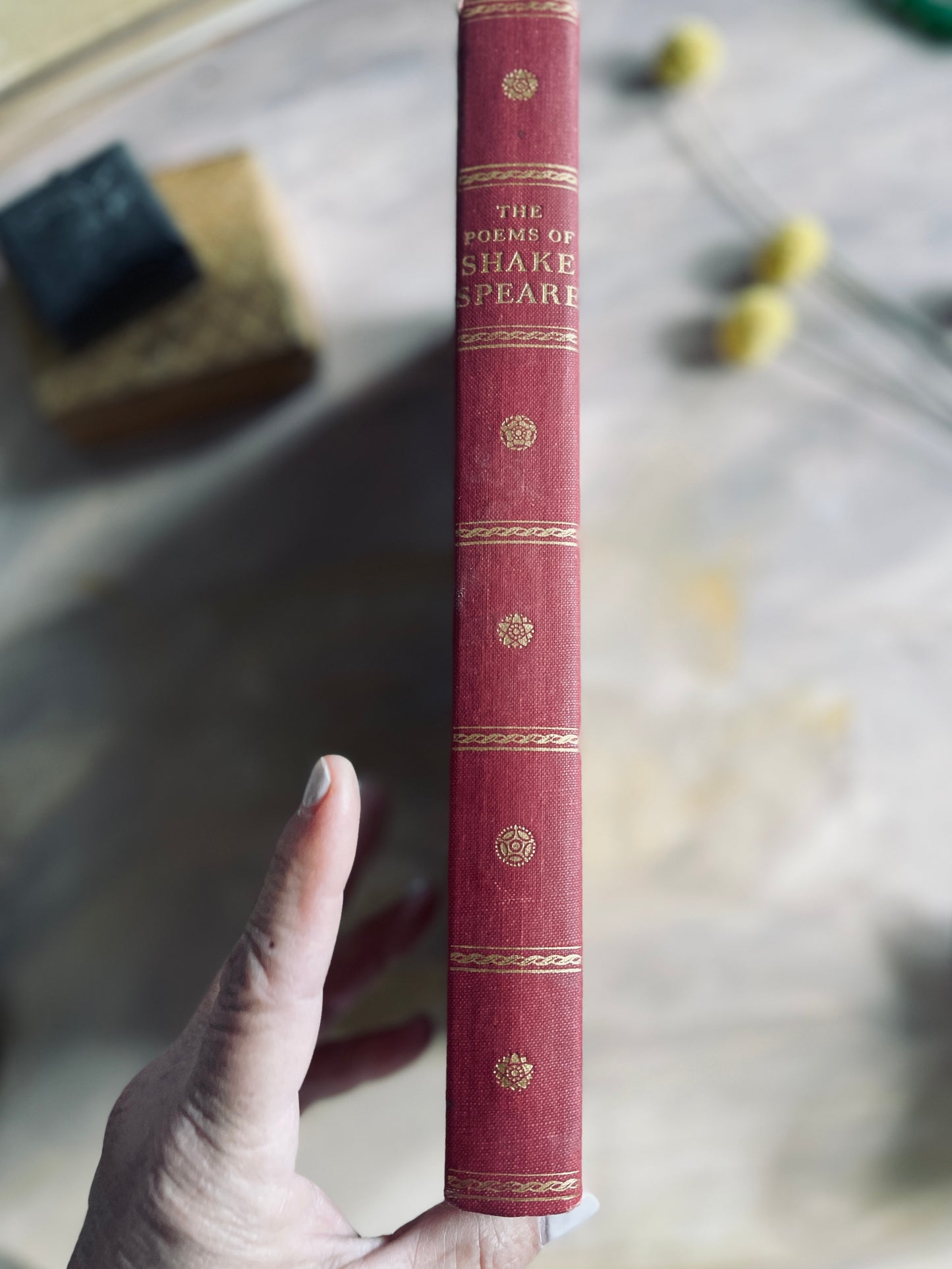 1958 The Poems of Shakespeare Vintage Book