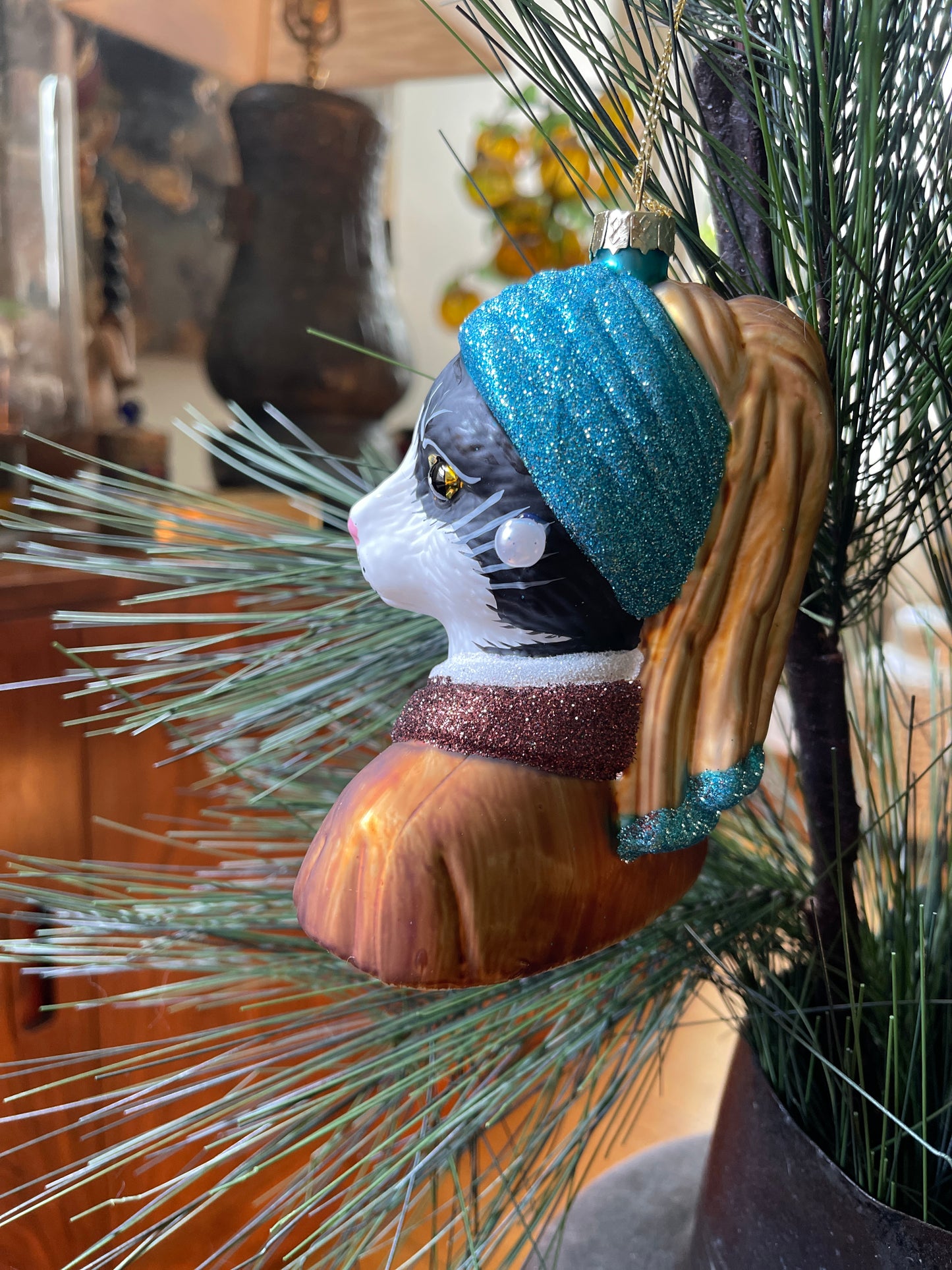 Girl with a Pearl Earring Black and White Tuxedo Cat Glass Holiday Ornament Masterpiece Collection