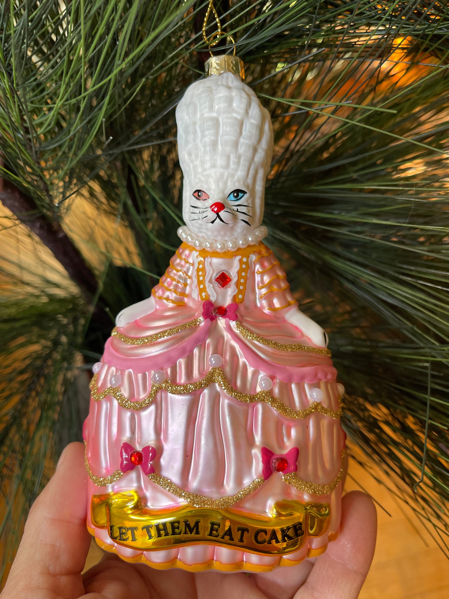 Marie Antoinette White Cat Glass Ornament Let Them Eat Cake Masterpiece Collection