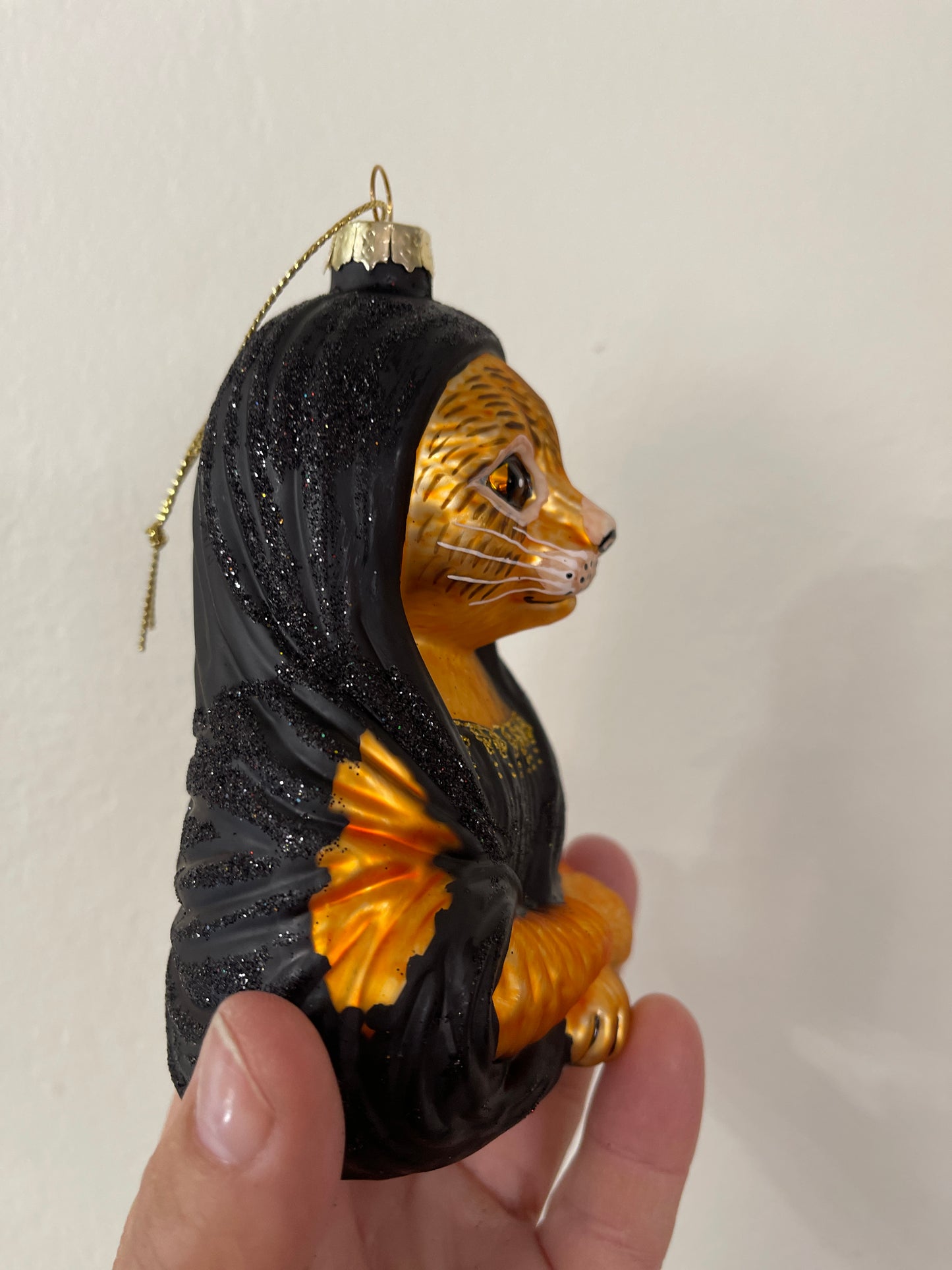 Mona Lisa Orange Tabby Cat Ornament Masterpiece Collection