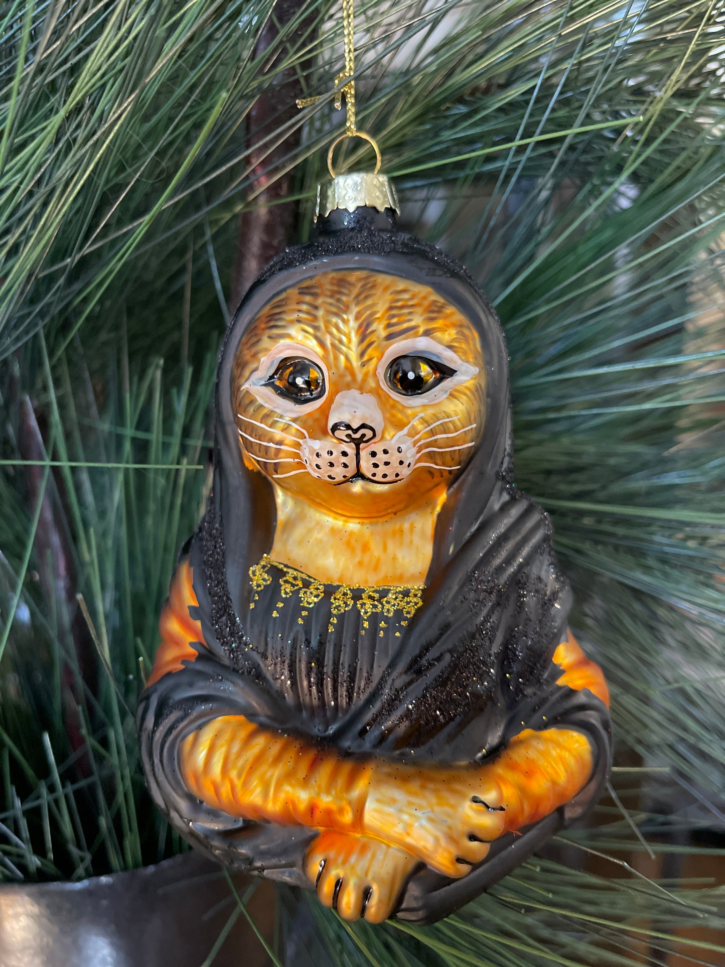 Mona Lisa Orange Tabby Cat Ornament Masterpiece Collection