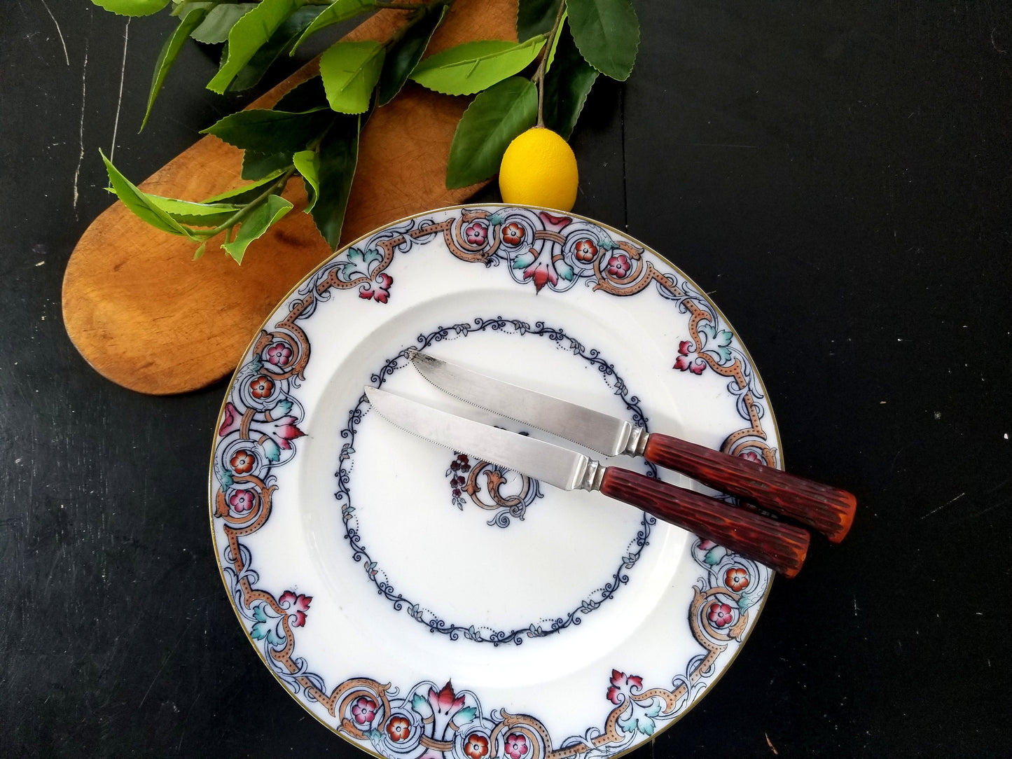 Set of Six () Wedgwood Plates in Liffey Pattern Flow Blue English Ironstone Blue Willow Chic