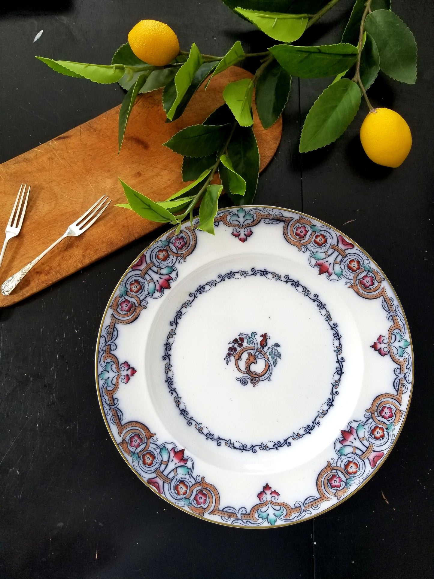 Set of Six () Wedgwood Plates in Liffey Pattern Flow Blue English Ironstone Blue Willow Chic