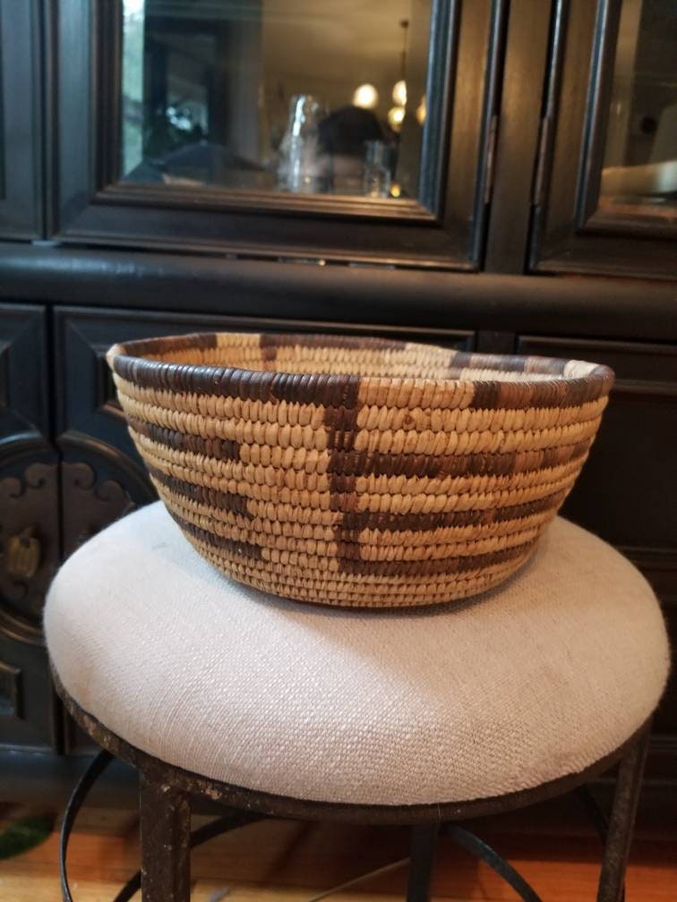 Vintage Native American Woven 9.25" Diameter Basket Ethnic Tribal Southwest Pima Papago Chic