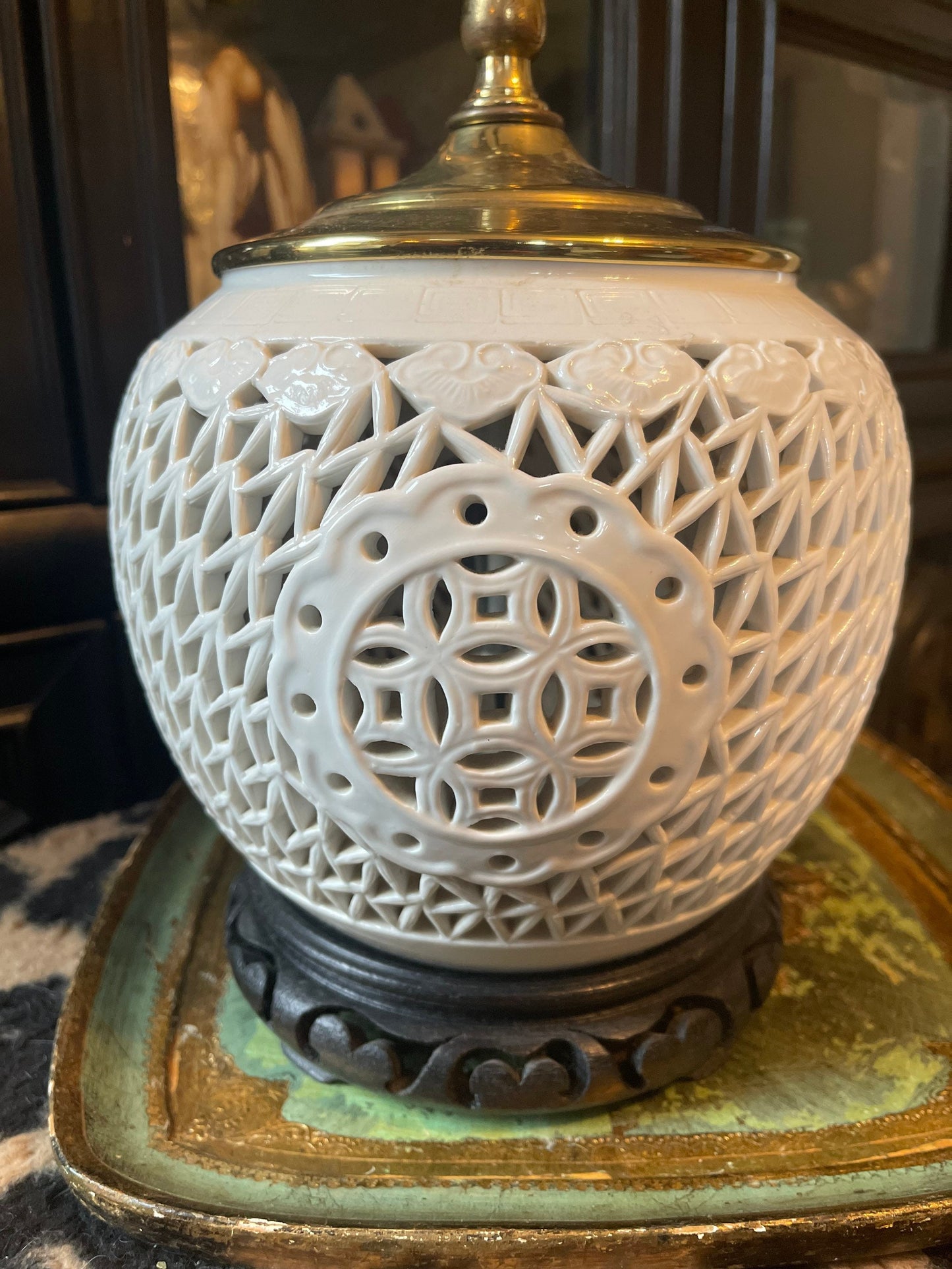 Vintage Mid-Century Blanc de Chine White Reticulated Table Lamp Asian Lamp Chinese Ceramic Chinoiserie