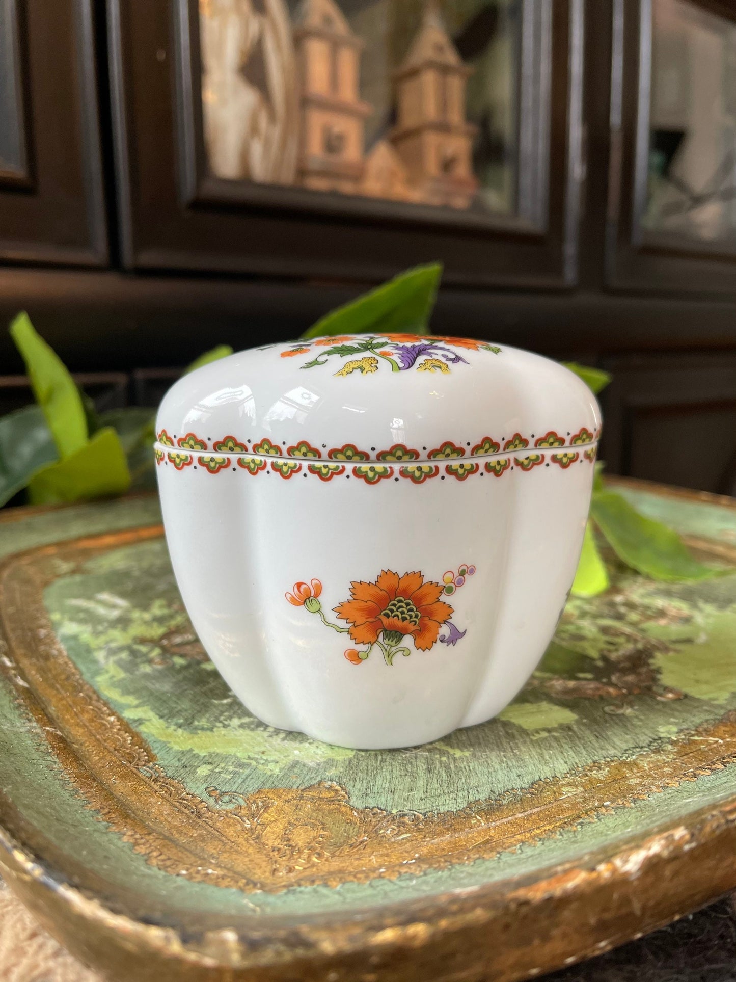 French Rochard Porcelain Trinket Box in Quatrefoil Shape Parisian Chic Jewelry Box