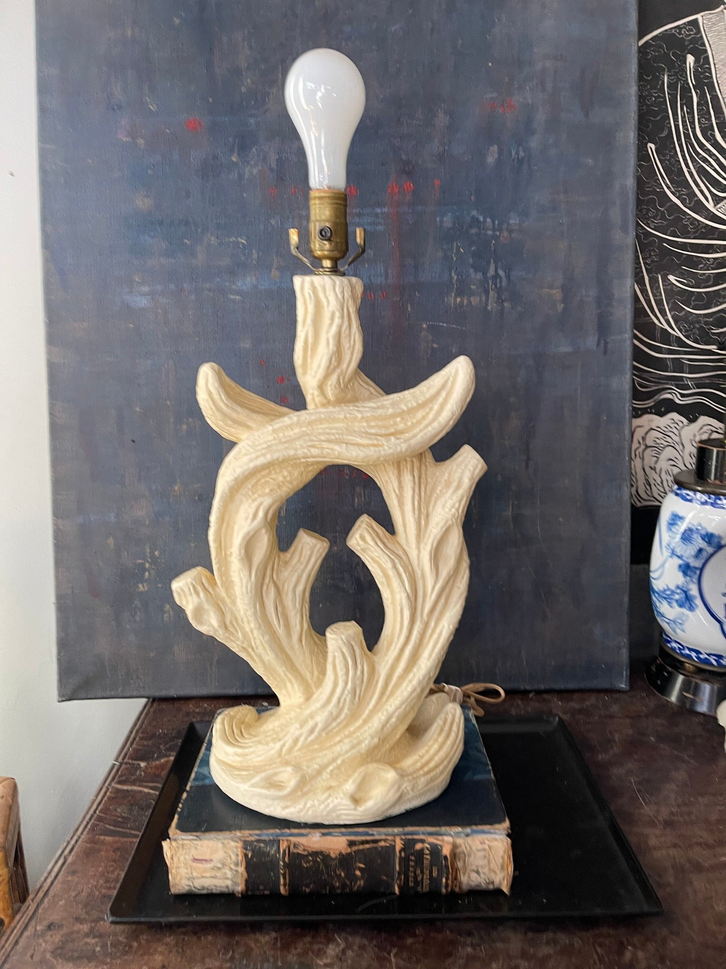 Mid Century Cream Chalkware Faux Bois Table Lamp