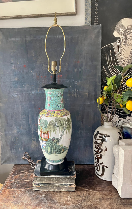 Vintage Tall Asian Famille Jeune Table Lamp