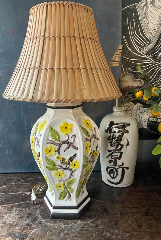 Vintage Yellow and Brown Ginger Jar Chinoiserie Table Lamp