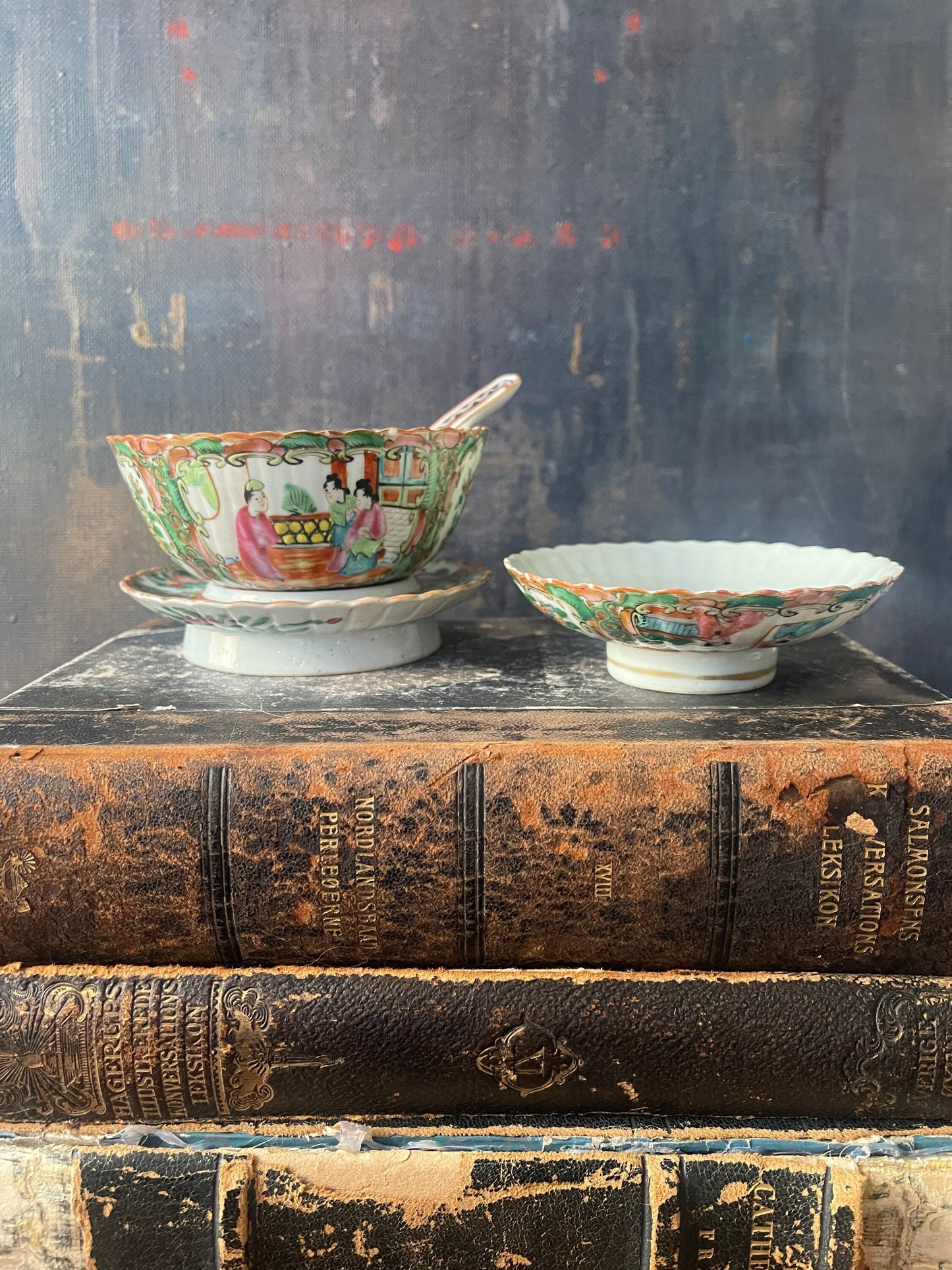 Antique Chinese Famille Rose Lidded Bowl with Stand