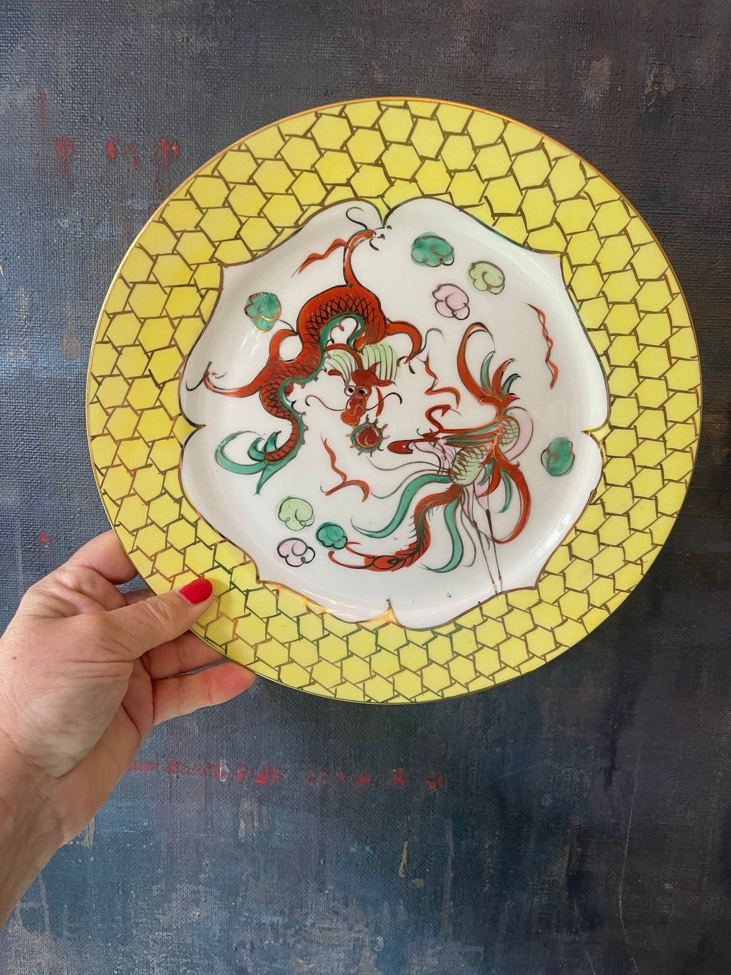 Set of Ten (10) Yellow Dragon Chinoiserie 10.25” Dinner Plates