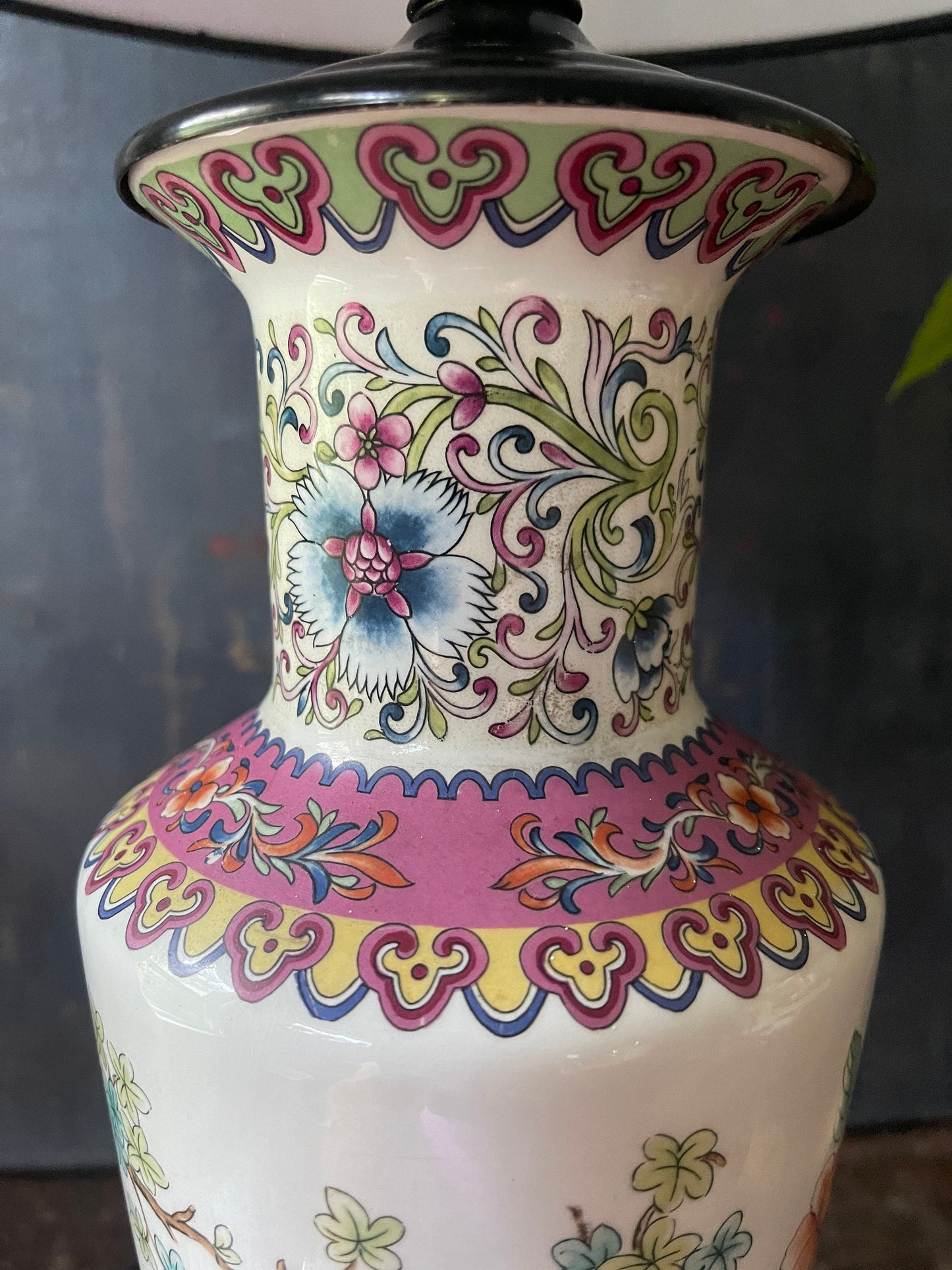 Vintage Peacock Chinoiserie Table Lamp