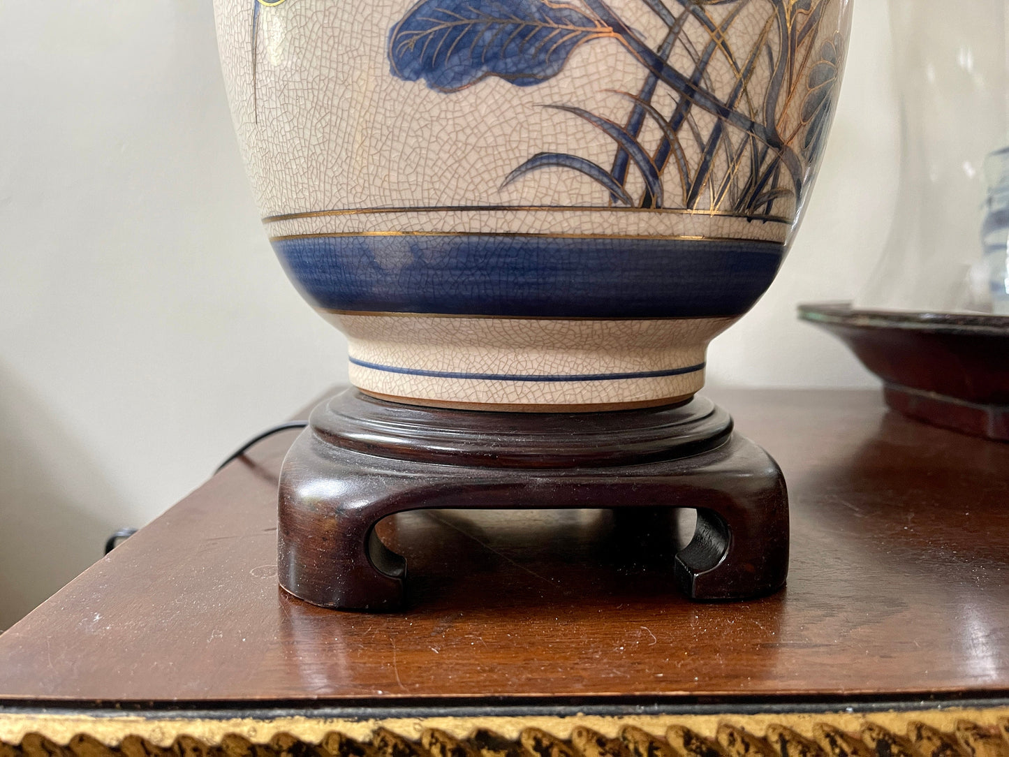 Vintage Blue and White Wildwood Asian Lamp