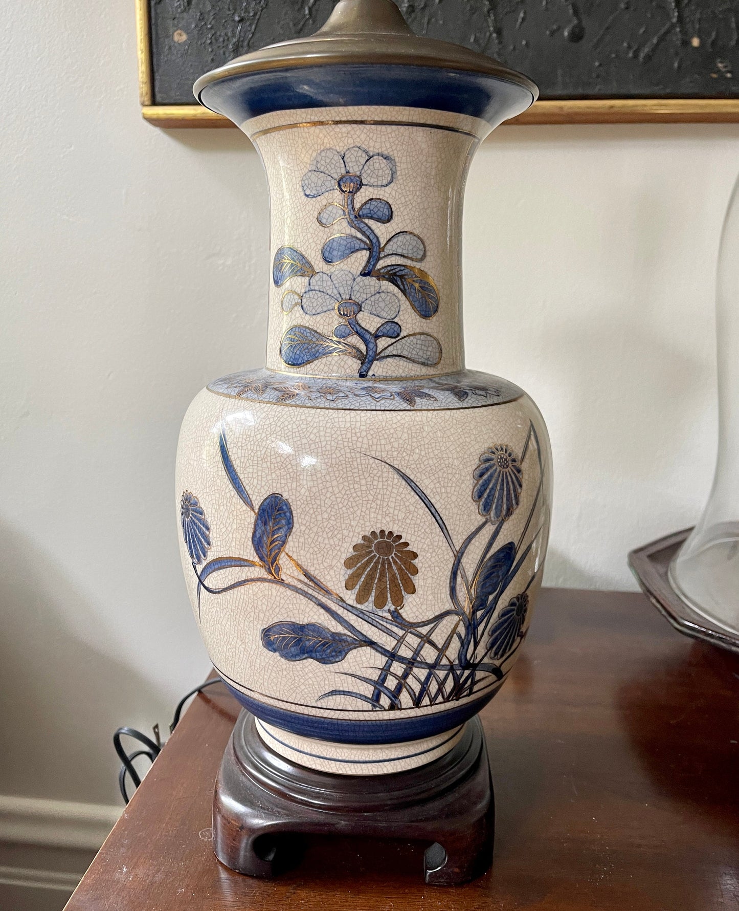 Vintage Blue and White Wildwood Asian Lamp