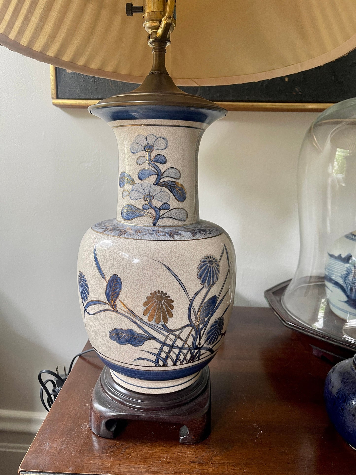 Vintage Blue and White Wildwood Asian Lamp