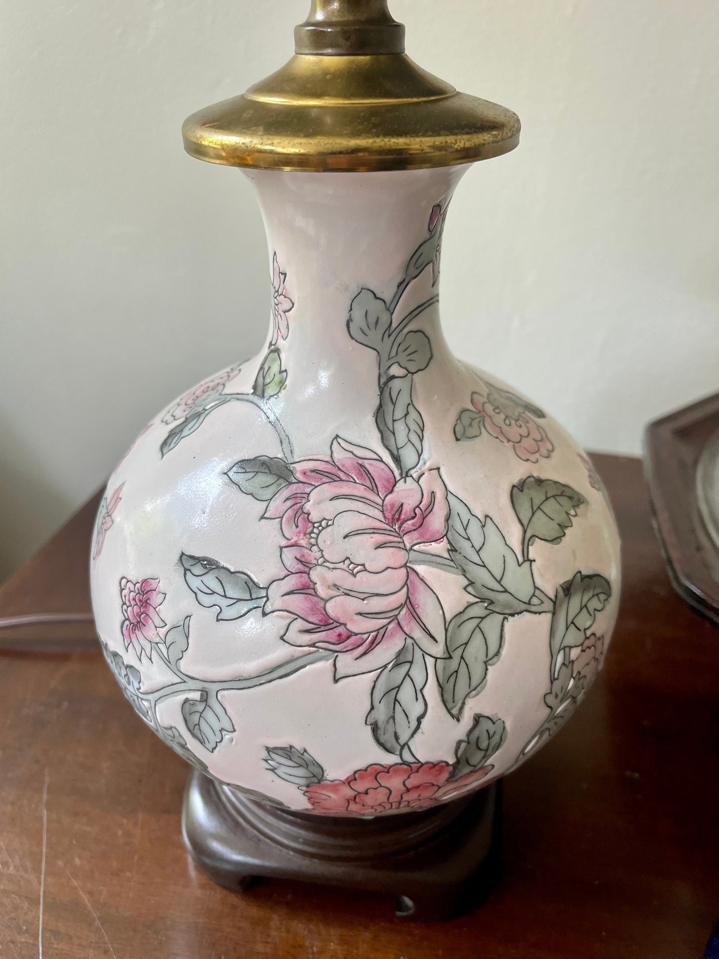 Small Vintage Pink Floral Asian Lamp