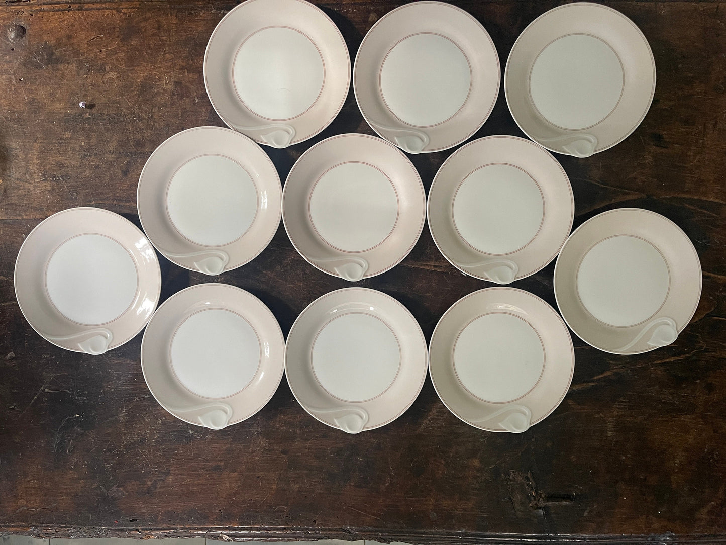 Set of Eleven (11) Chloe Paris Fleuron Pink 6 1/8” Plates Hutschenreuther Germany