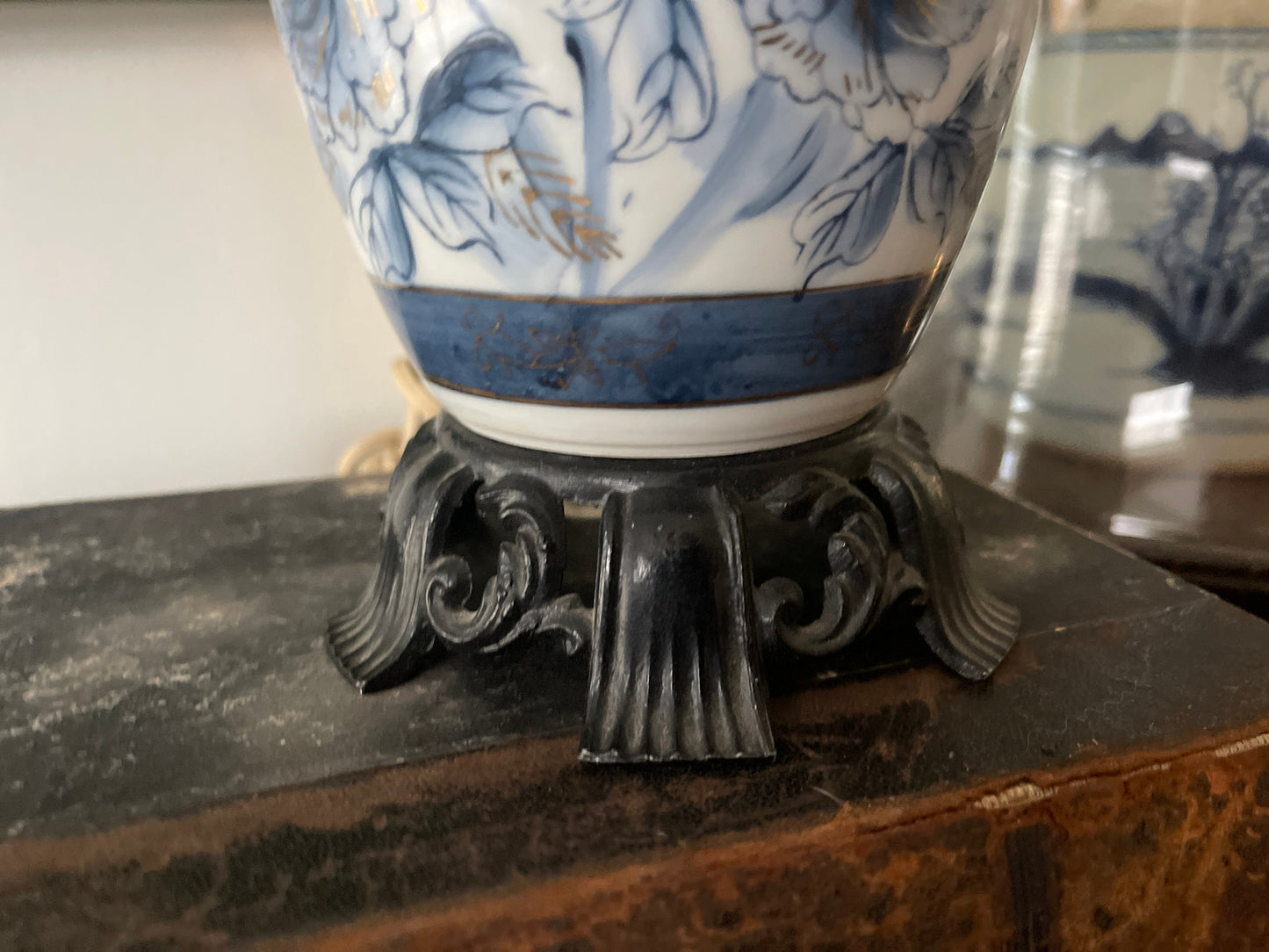 Small Vintage Asian Blue Ginger Jar Lamp