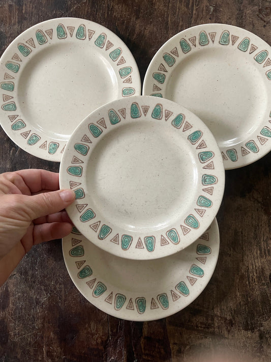 Set of Four (4) Vintage Poppytrail by Metlox in Navajo Pattern 6.5” Plates