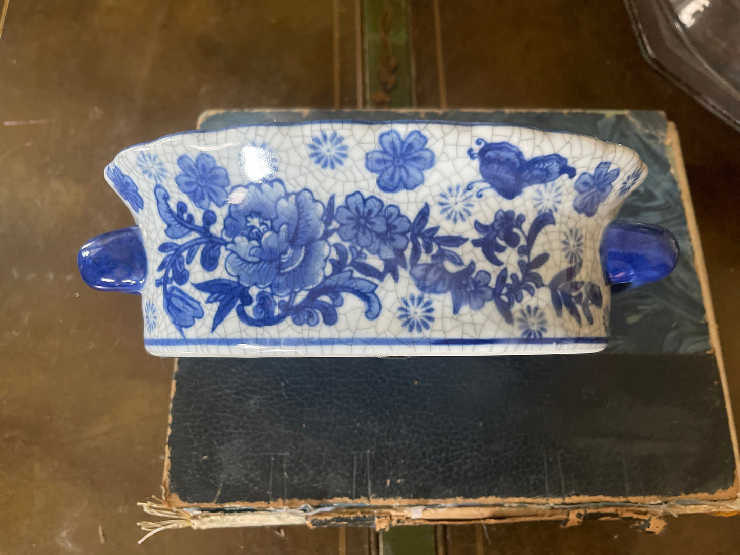 Blue and White Asian Crackle Glaze Small Footbath