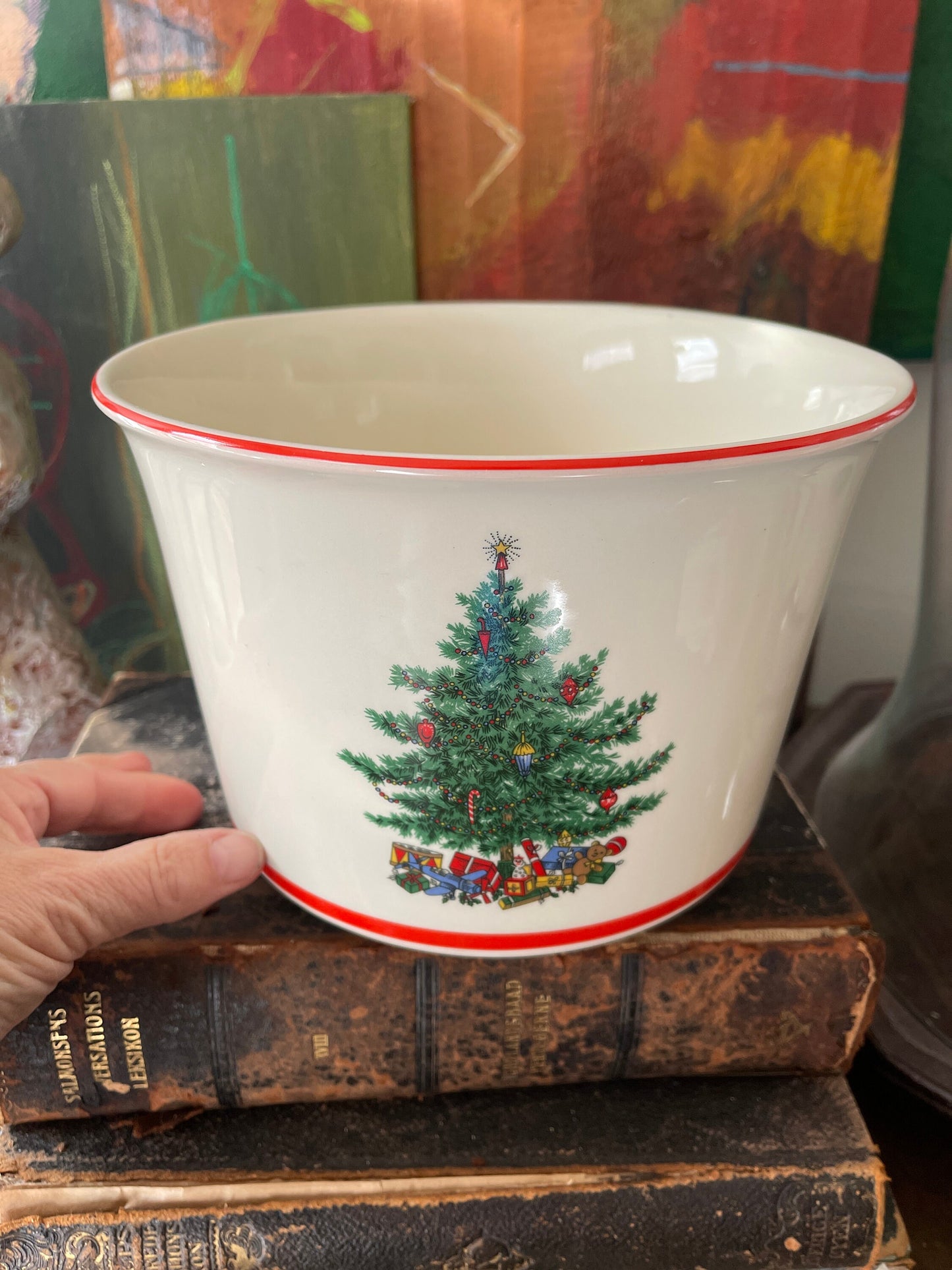 Vintage Taylor Smith Taylor Holly Spruce Planter