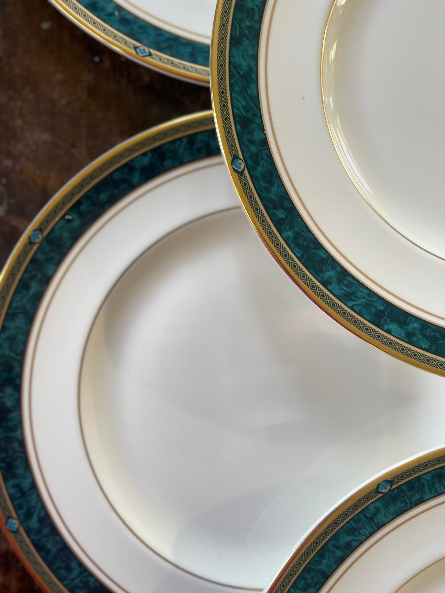 Set of Nine (9) Royal Doulton Green Dinner Plates in Biltmore Pattern