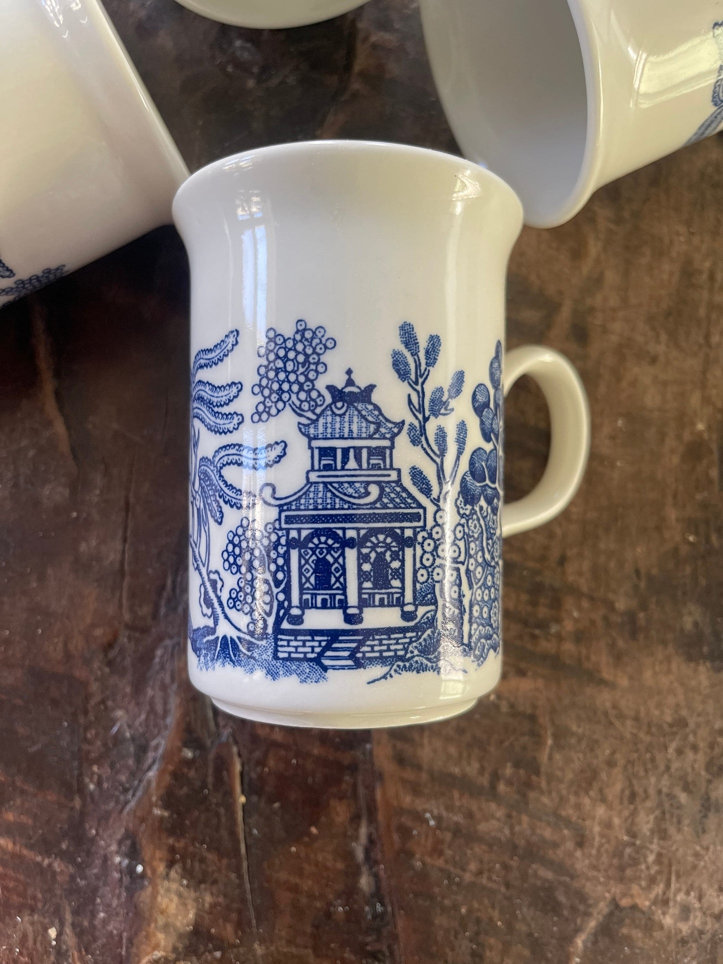 Set of Four (4) English Blue Willow Tall Mugs