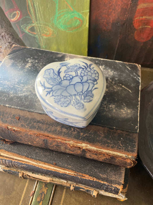 Vintage Blue and White Heart Shaped Asian Trinket Box