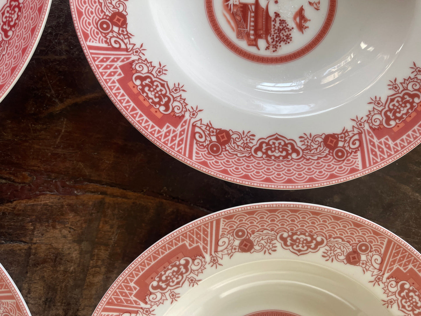 Set of Six (6) Contemporary Pink and White Willow 8.5” Bowls