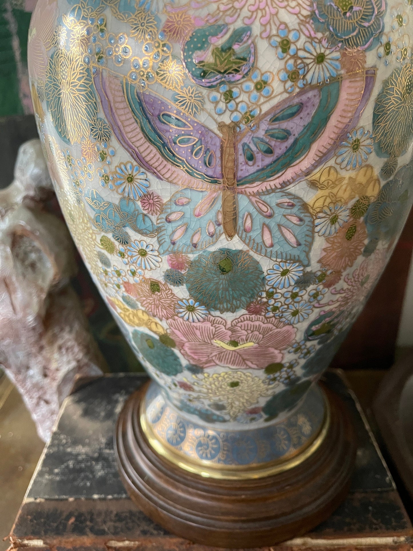 Vintage Frederick Cooper Pink and Green Butterfly and Floral Lamp