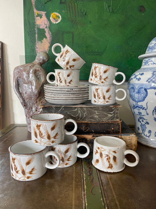 Set of Mugs and Saucers in English Wild Oats Stonehenge Midwinter Stoneware Pattern