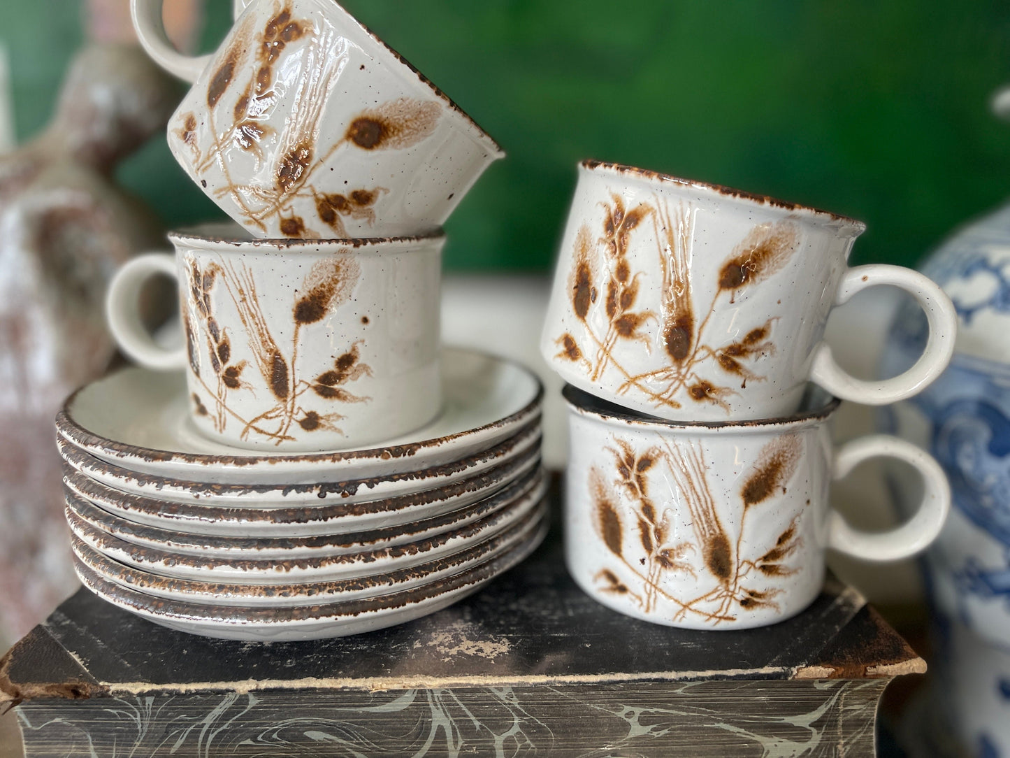 Set of Mugs and Saucers in English Wild Oats Stonehenge Midwinter Stoneware Pattern