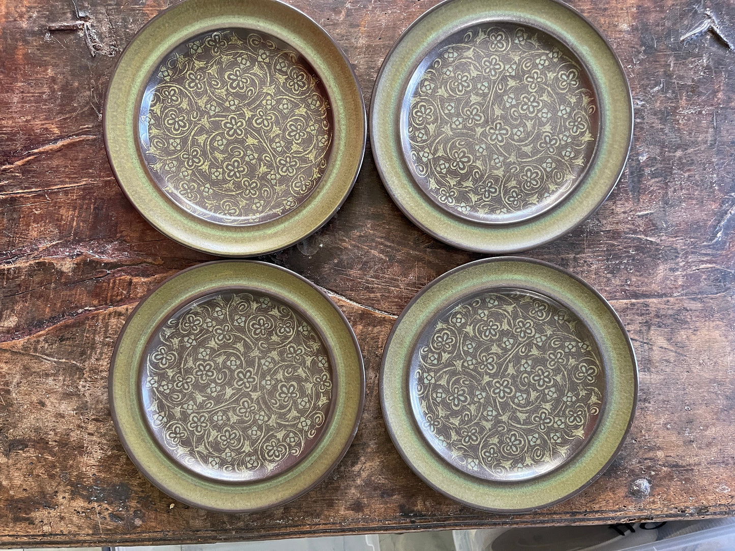 Set of Four (4) Vintage Franciscan Madeira 10.5” Plates