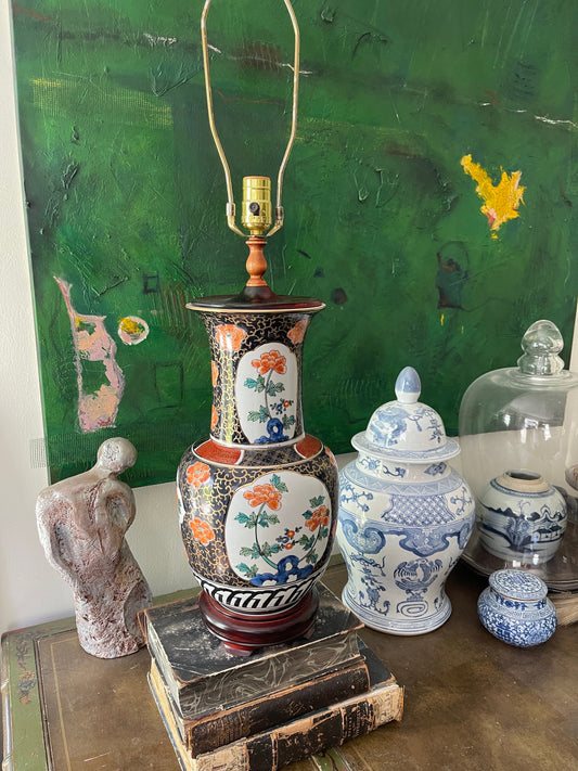 Vintage Imari Chinoiserie Navy Blue Table Lamp