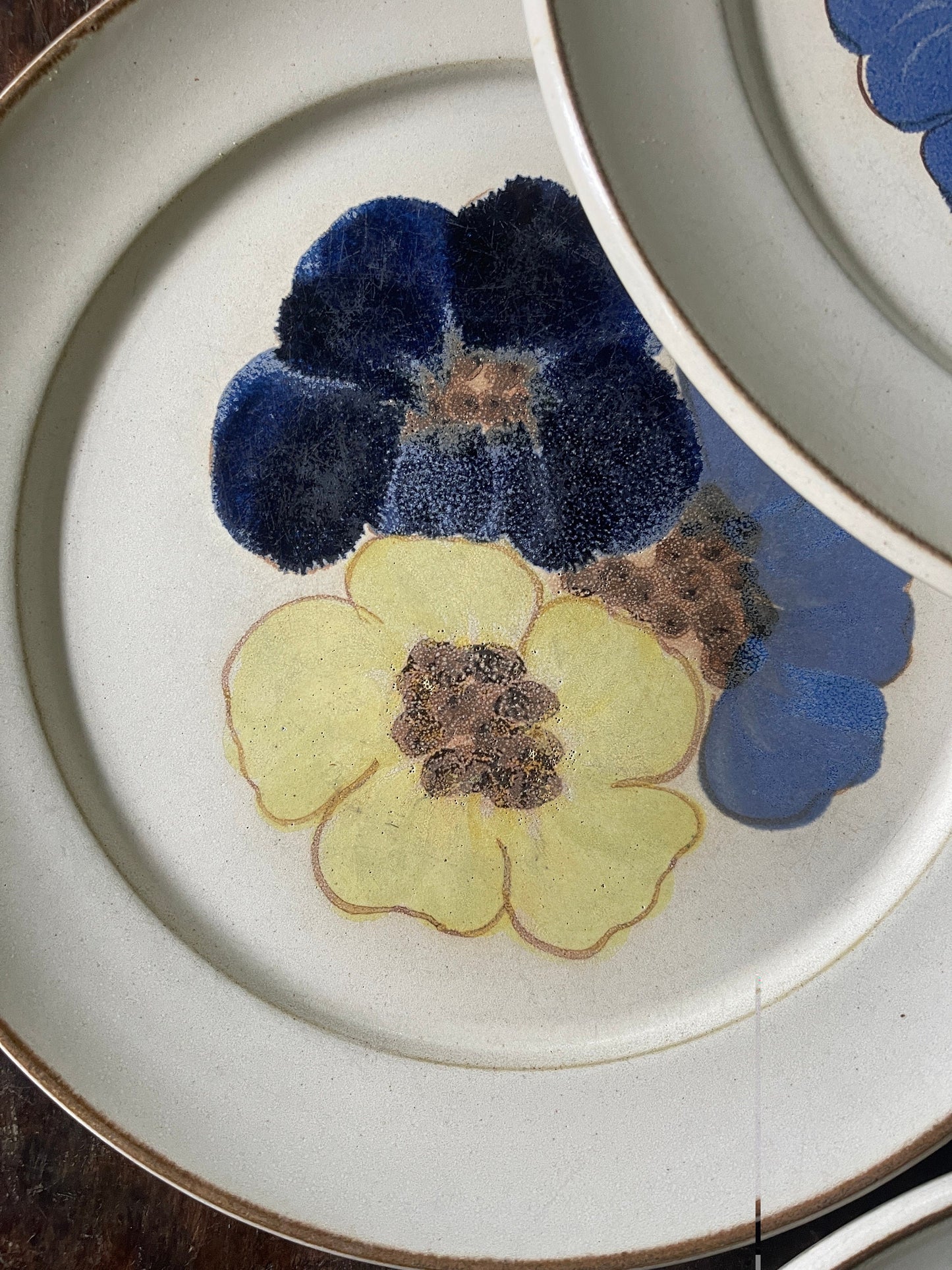 Set of Six (6) Vintage Denby Stoneware 9.75” Potpourri Blue Floral Hue Plates