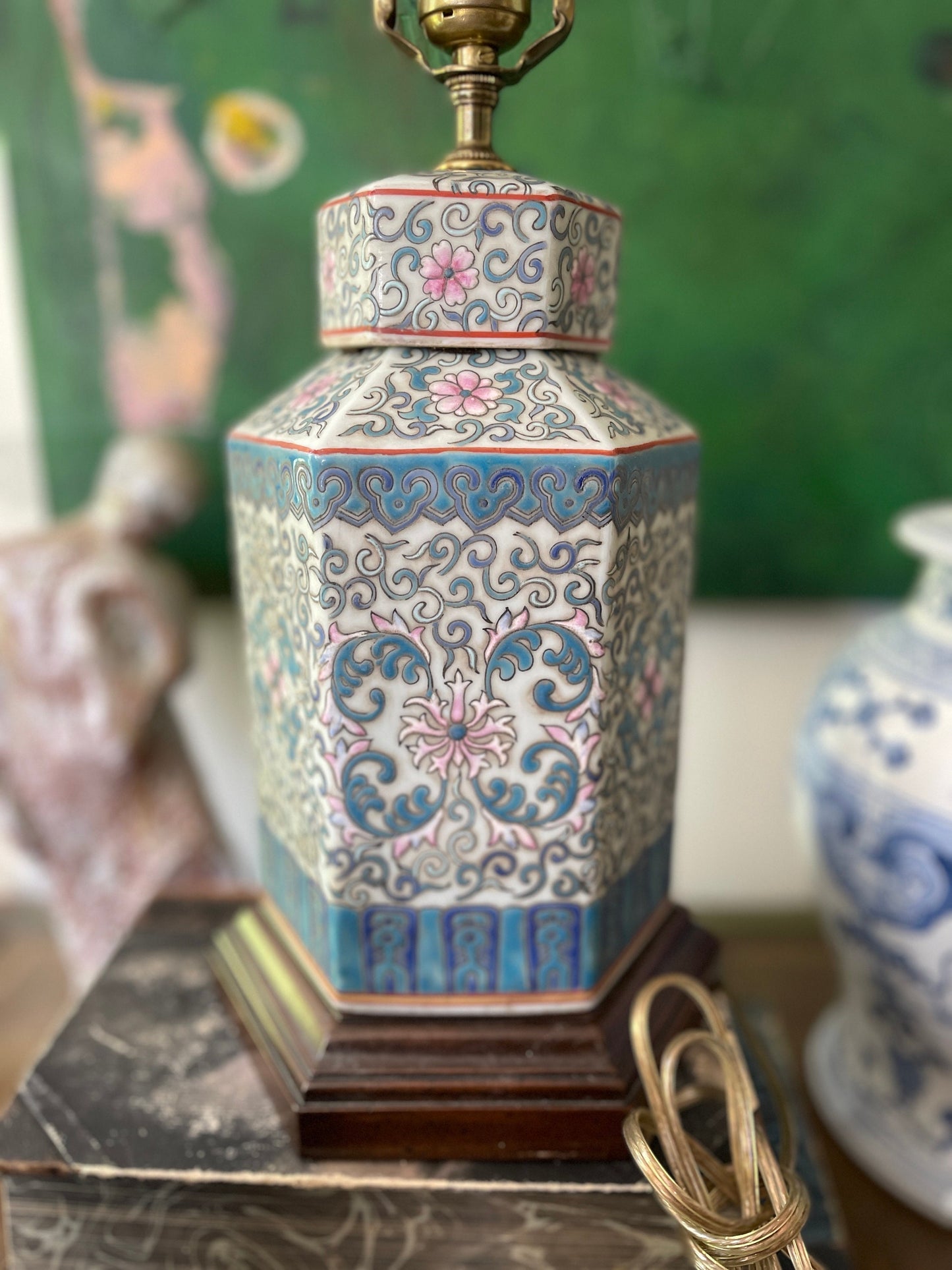 Pair of Hampshire House Blue Floral Chinoiserie Ginger Jar Lamps