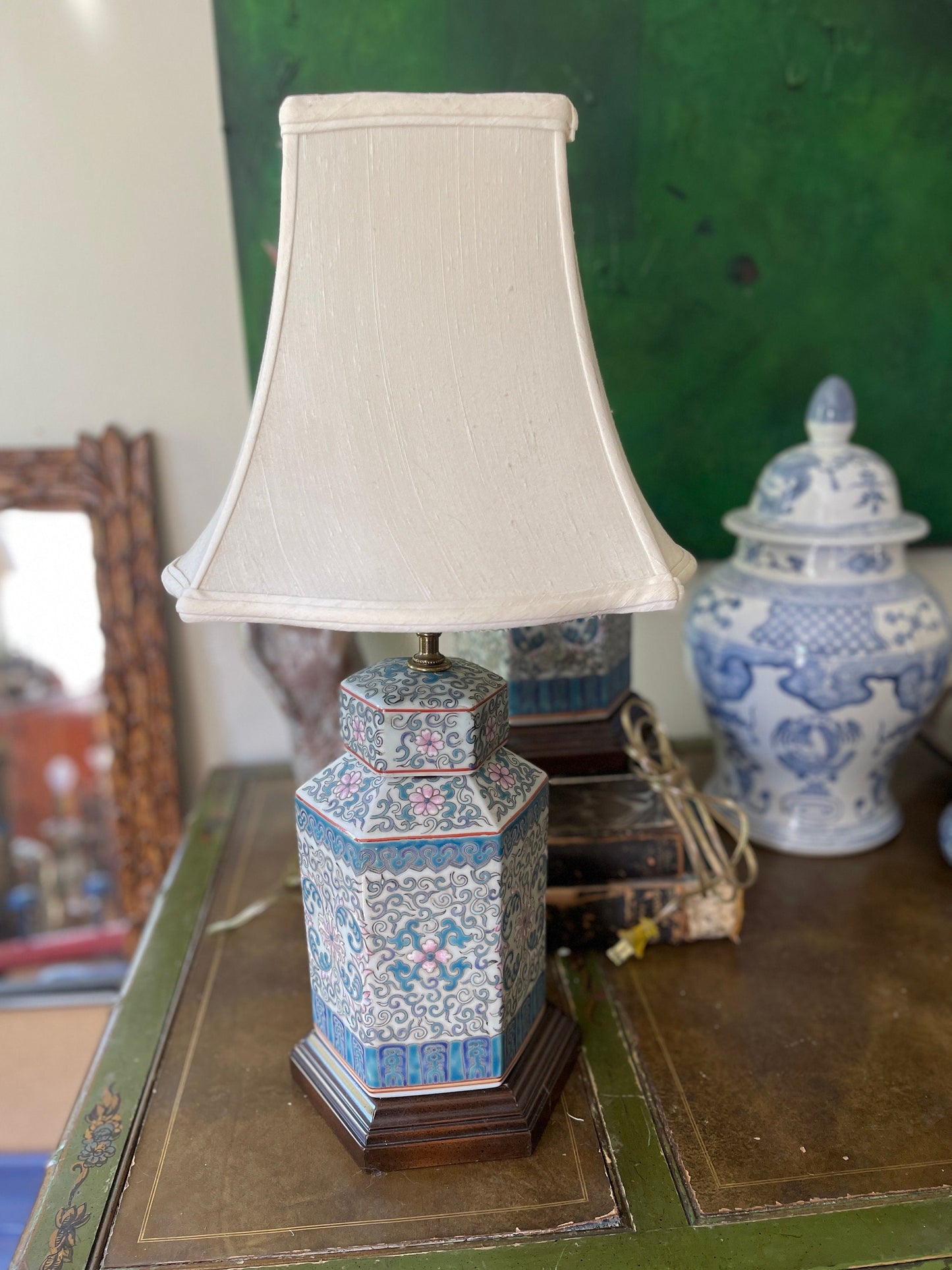 Pair of Hampshire House Blue Floral Chinoiserie Ginger Jar Lamps