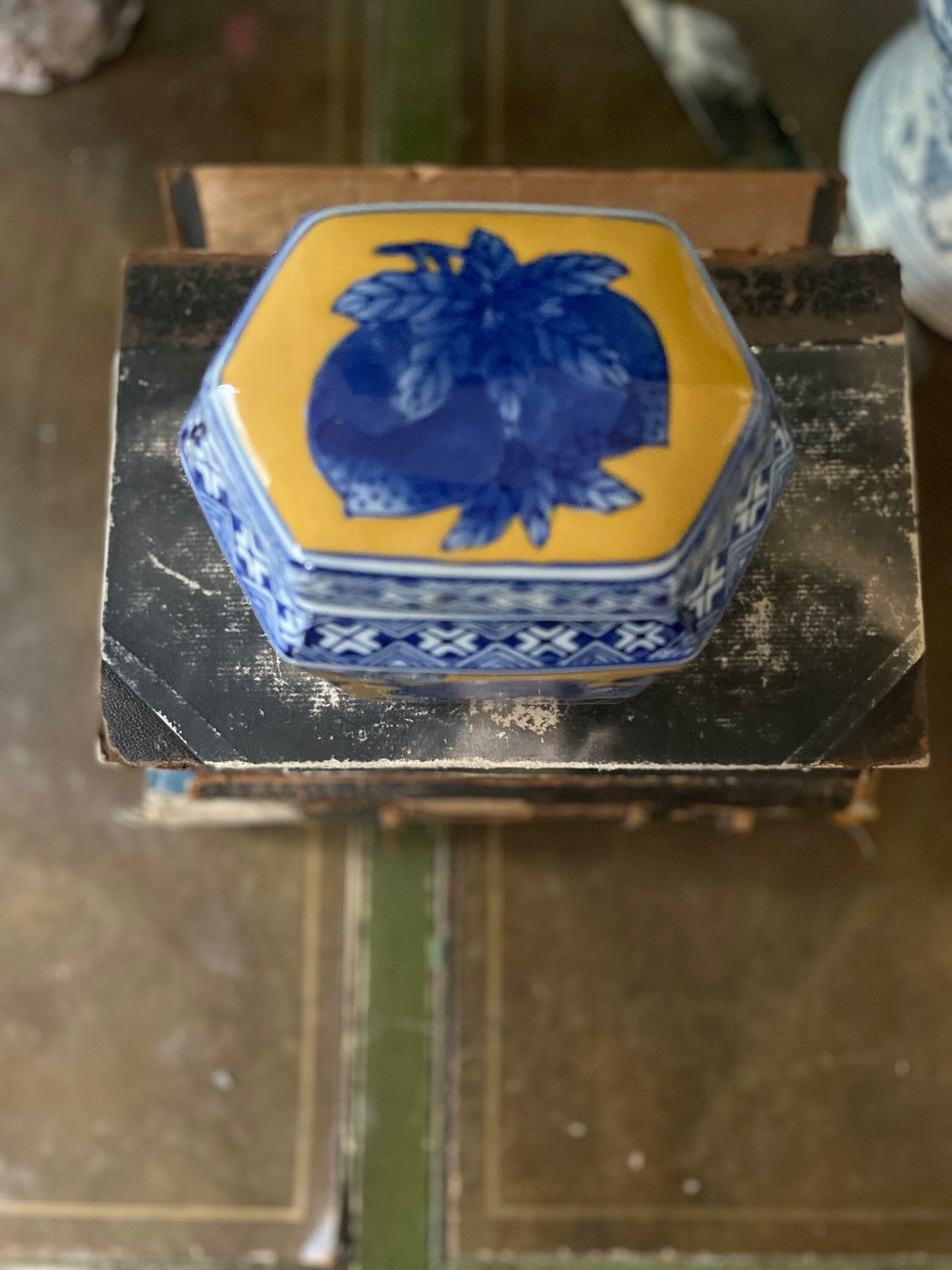 1990s Yellow and Blue Chinoiserie Ceramic Jar