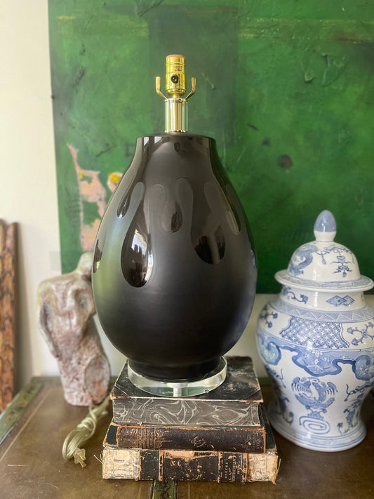 1980s Black Glossy Pottery Lamp on Lucite by Bauer