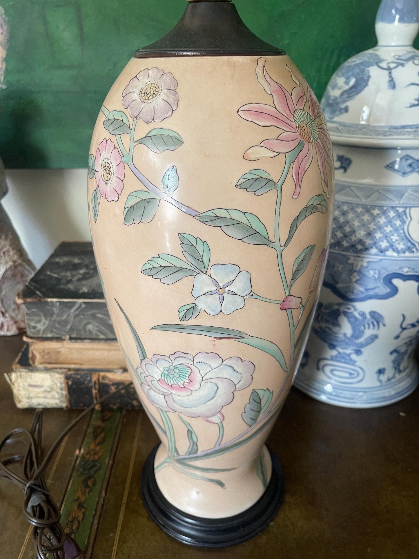 Vintage Peach Floral Chinoiserie Lamp