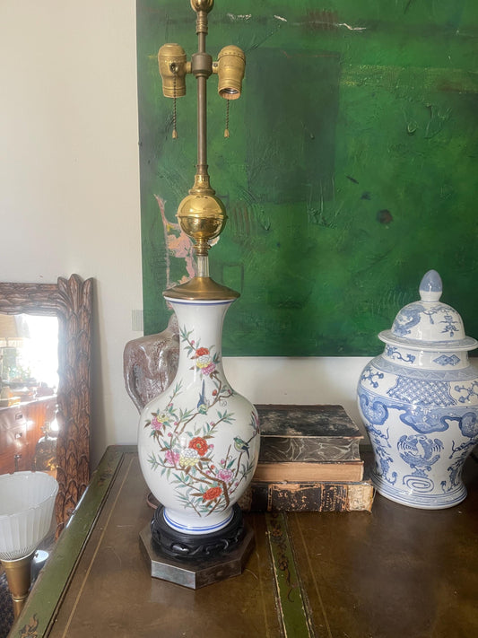 Vintage 1972 Chapman Asian Temple Jar Lamp