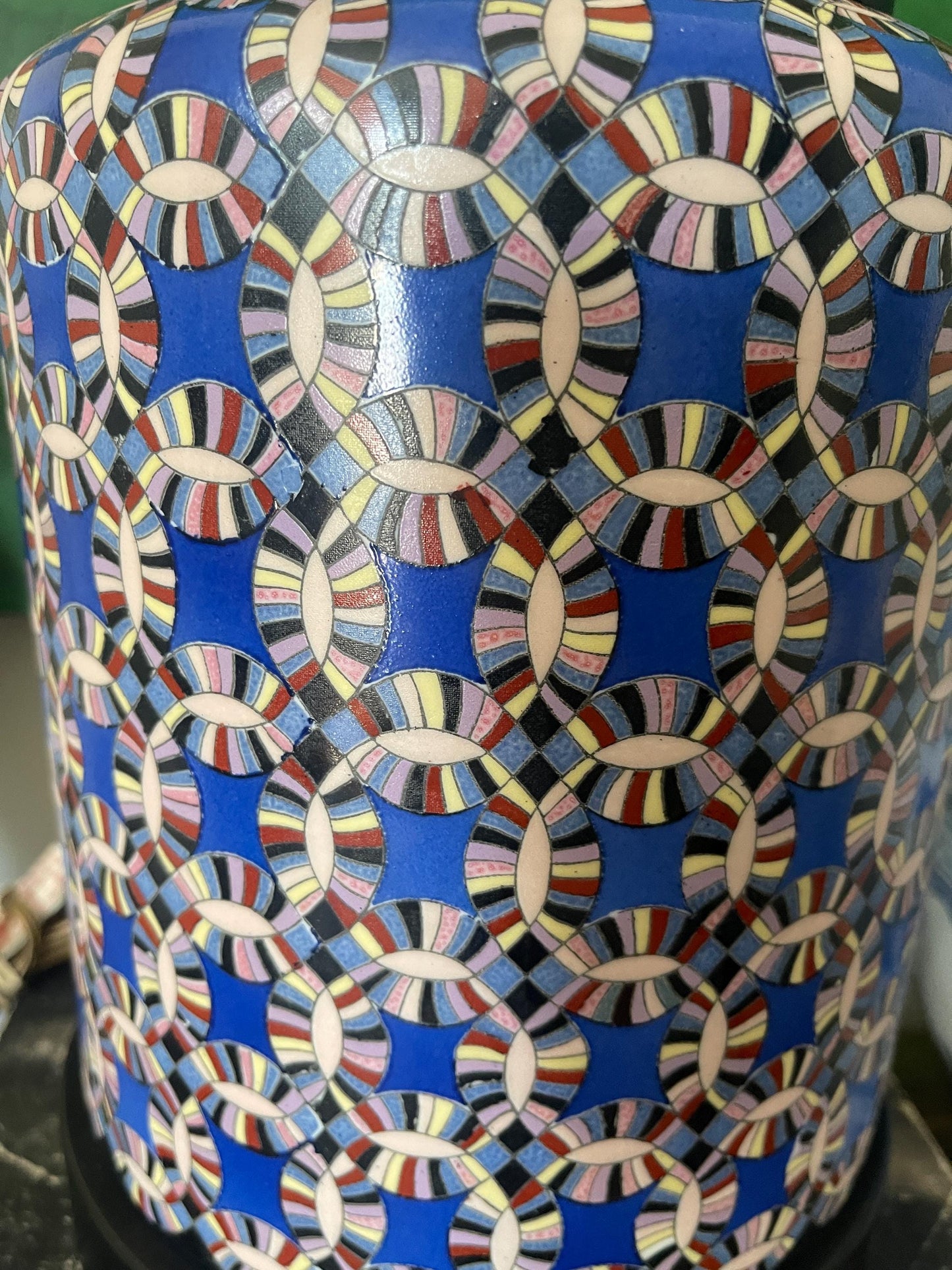 1989 Tyndale Royal Blue Kaleidoscope Lamp